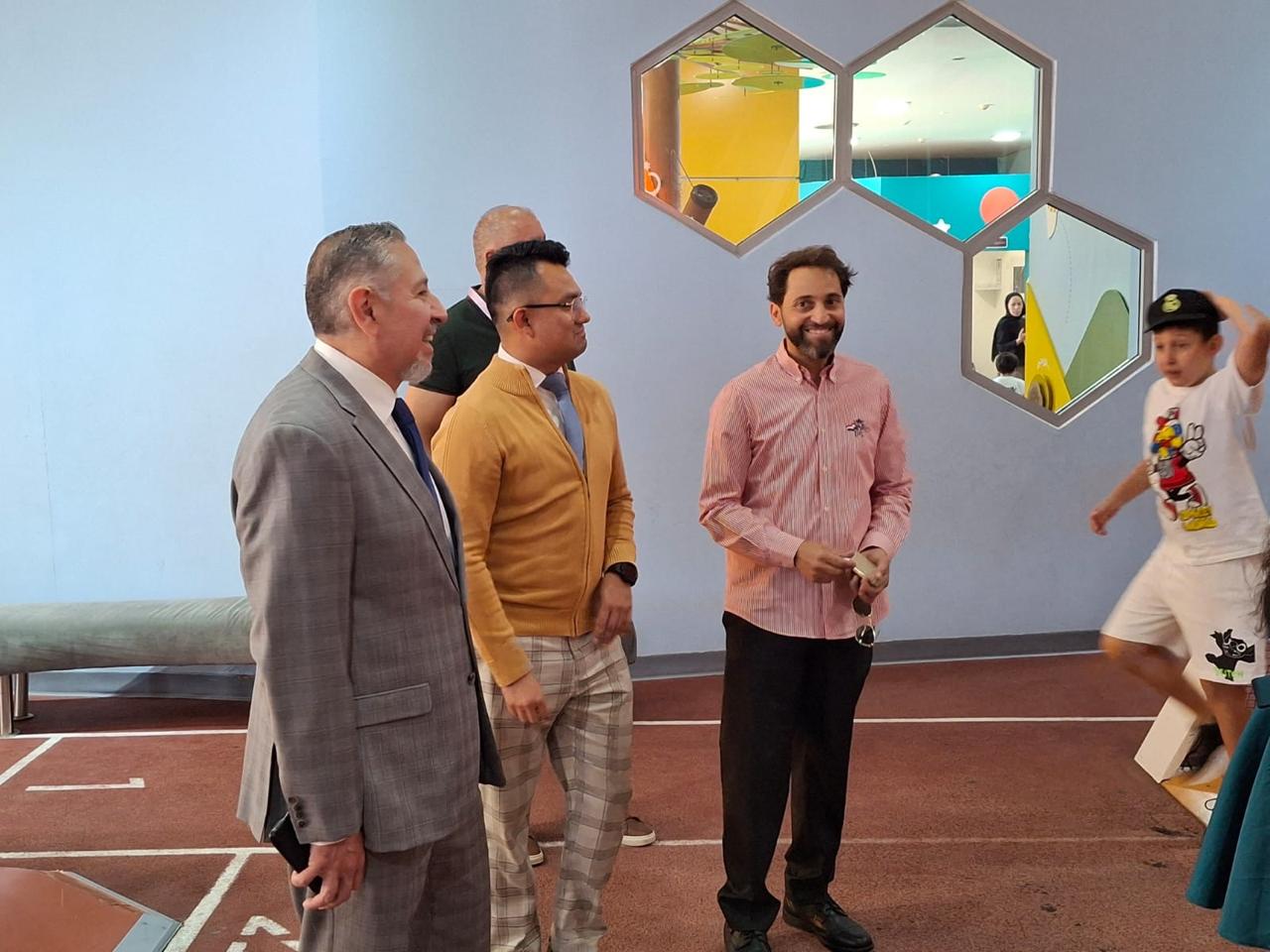 Madar Al-Saa Images 0.20577351147570644