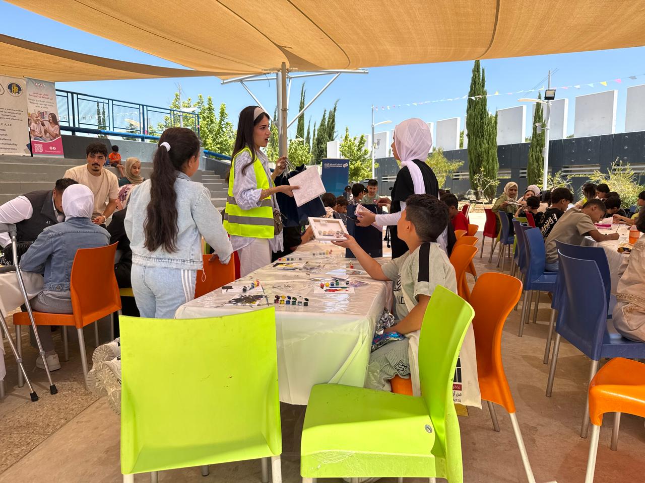 Madar Al-Saa Images 0.2391735354429082