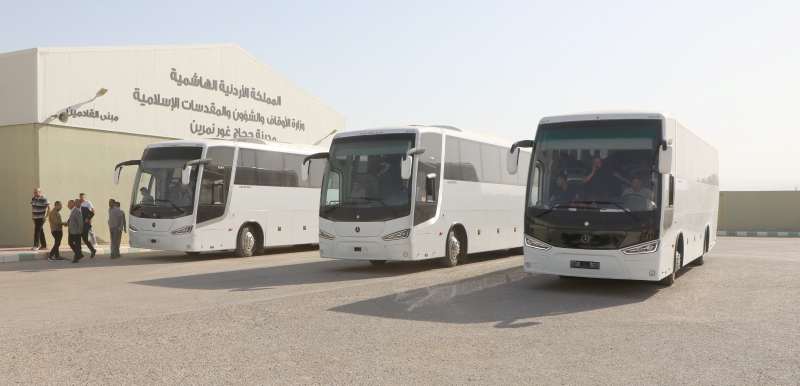 Madar Al-Saa Images 0.029042721746049938