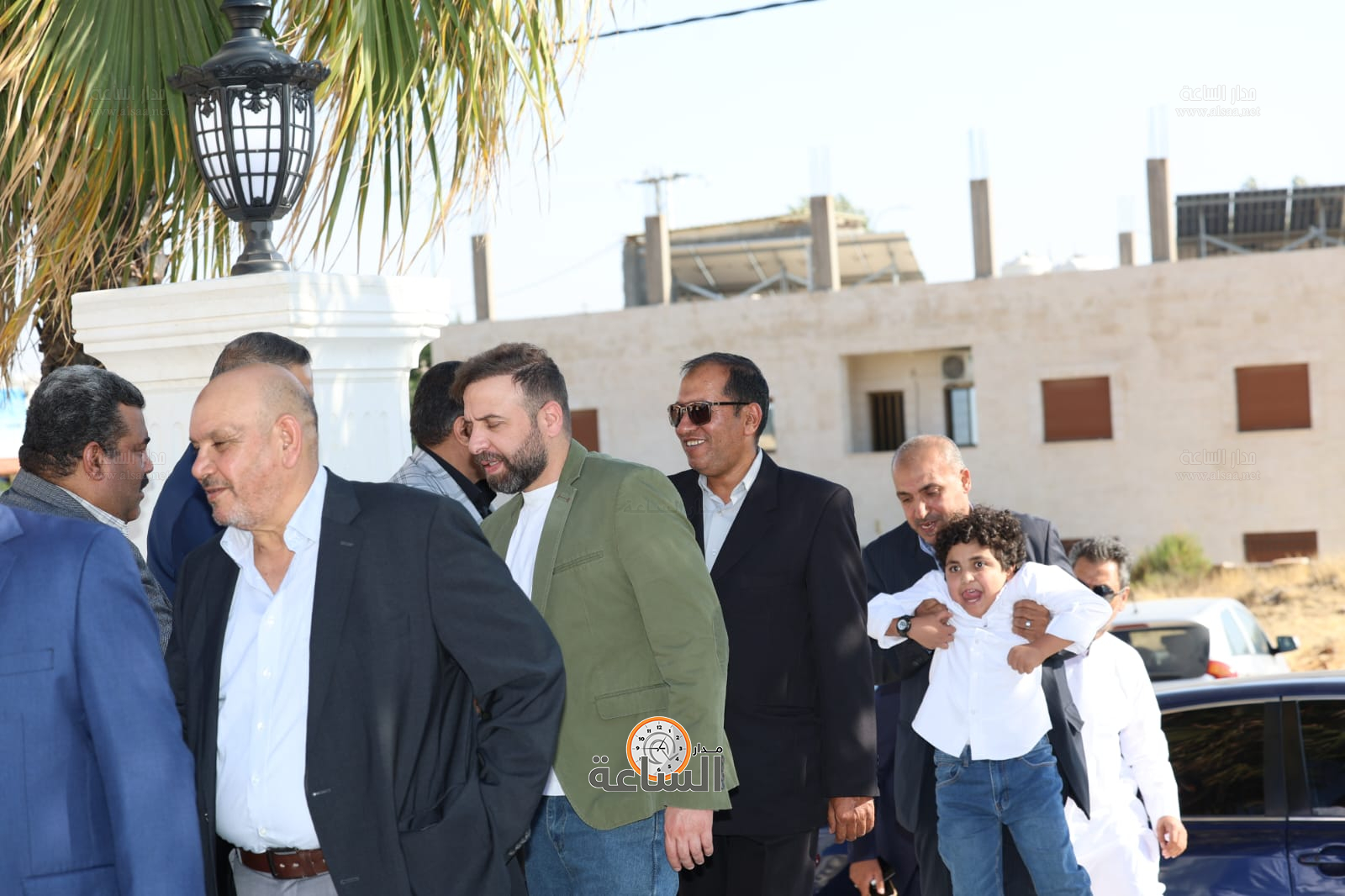 Madar Al-Saa Images 0.01653780299131502