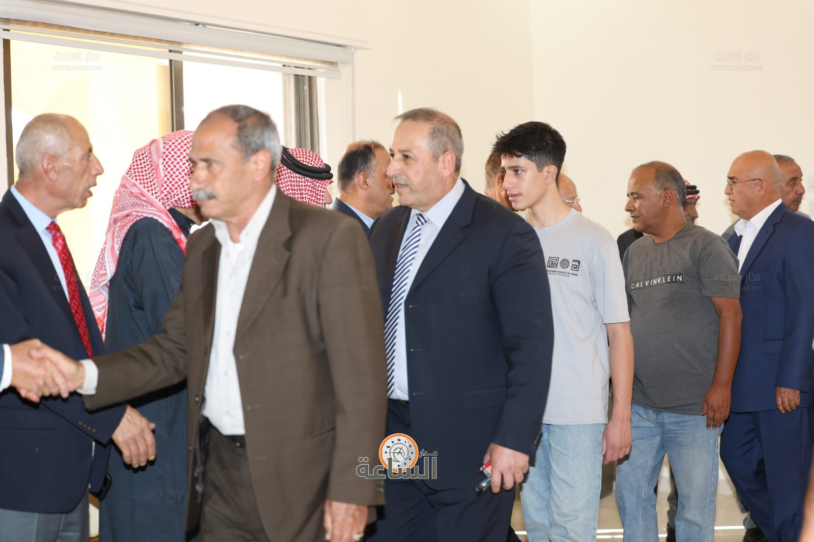 Madar Al-Saa Images 0.7342506242267328