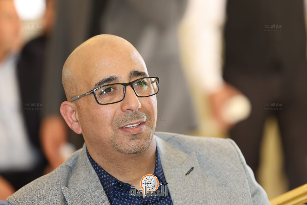 Madar Al-Saa Images 0.605078579169667