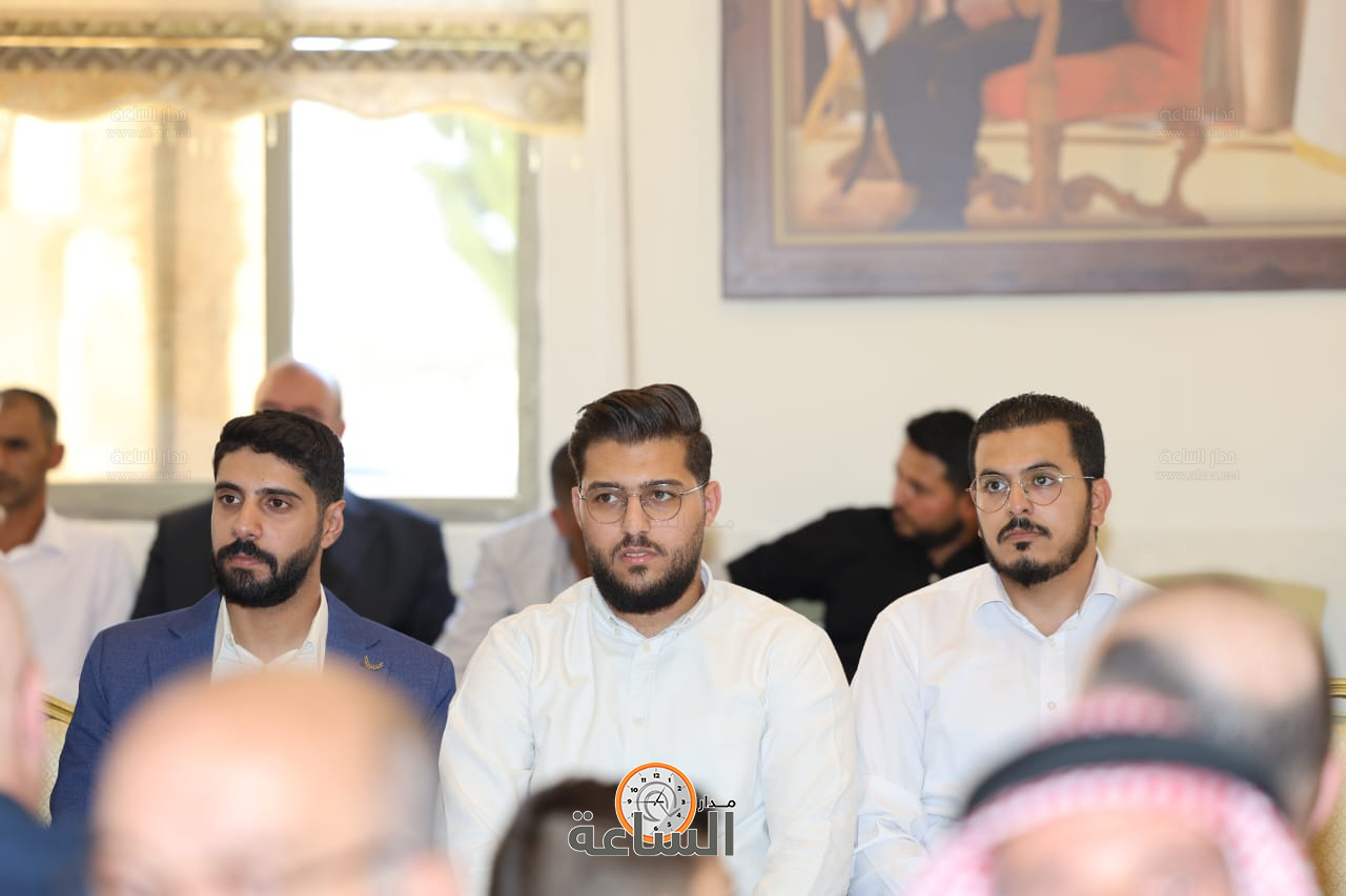 Madar Al-Saa Images 0.8562920618098445