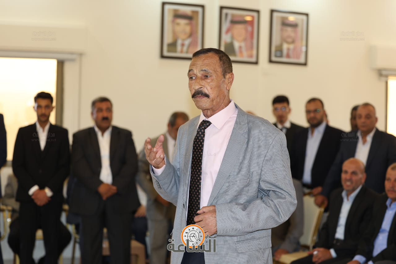 Madar Al-Saa Images 0.7304081151646418