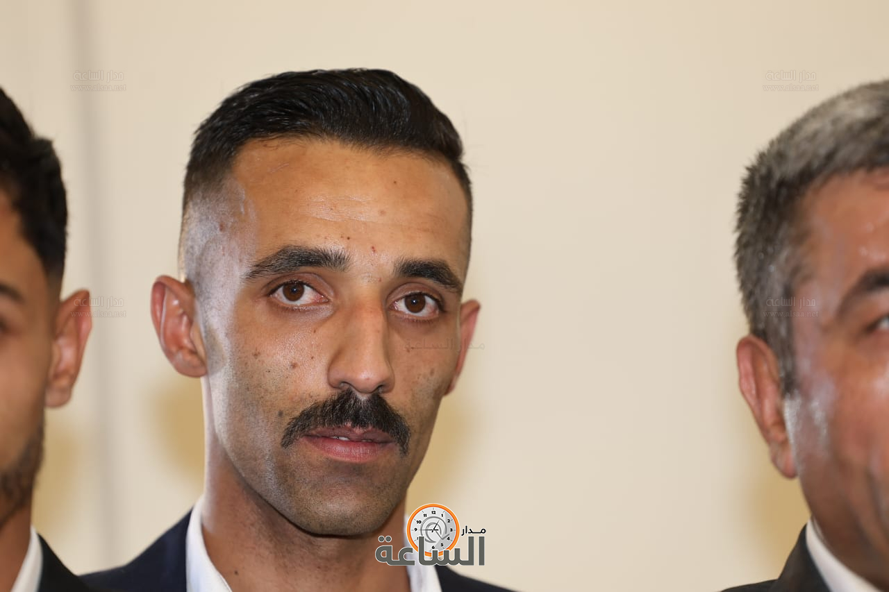 Madar Al-Saa Images 0.3297380366524074