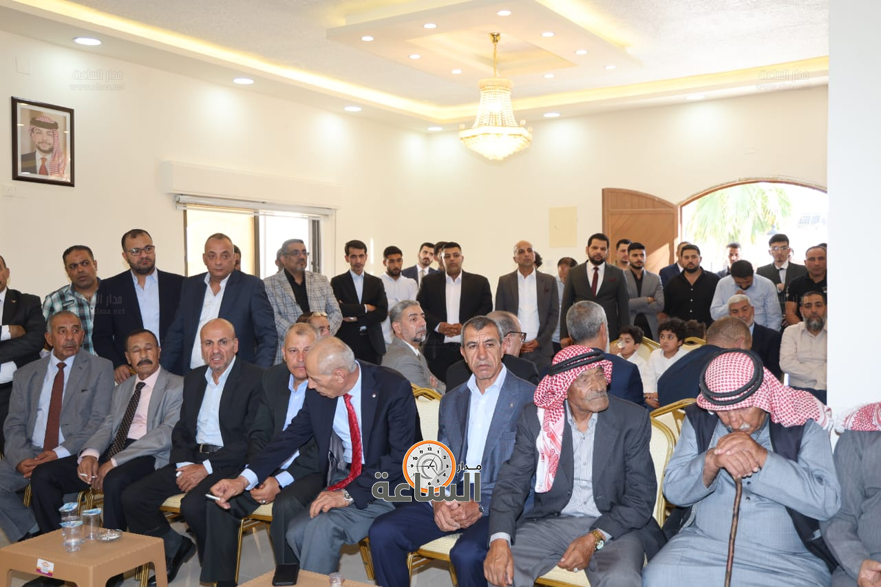 Madar Al-Saa Images 0.42237855212295305