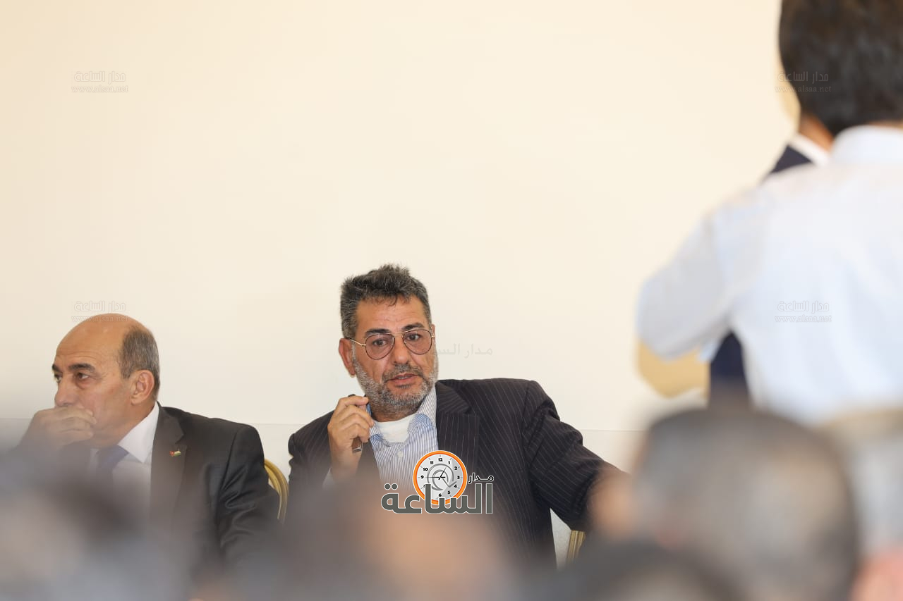 Madar Al-Saa Images 0.6429828386972462