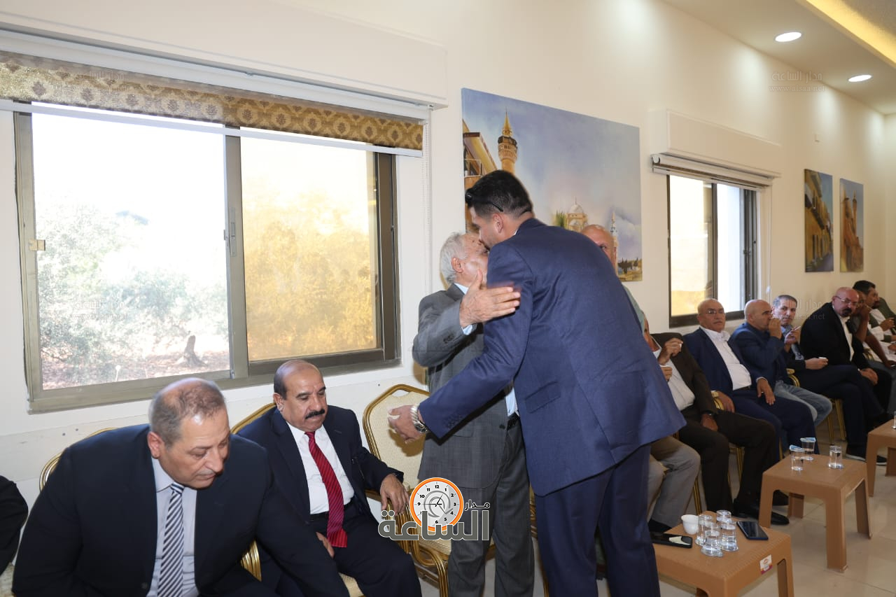 Madar Al-Saa Images 0.5826609281497727