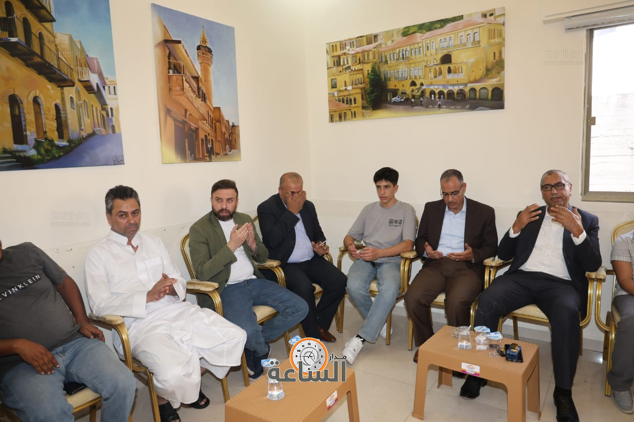 Madar Al-Saa Images 0.9902559624005879