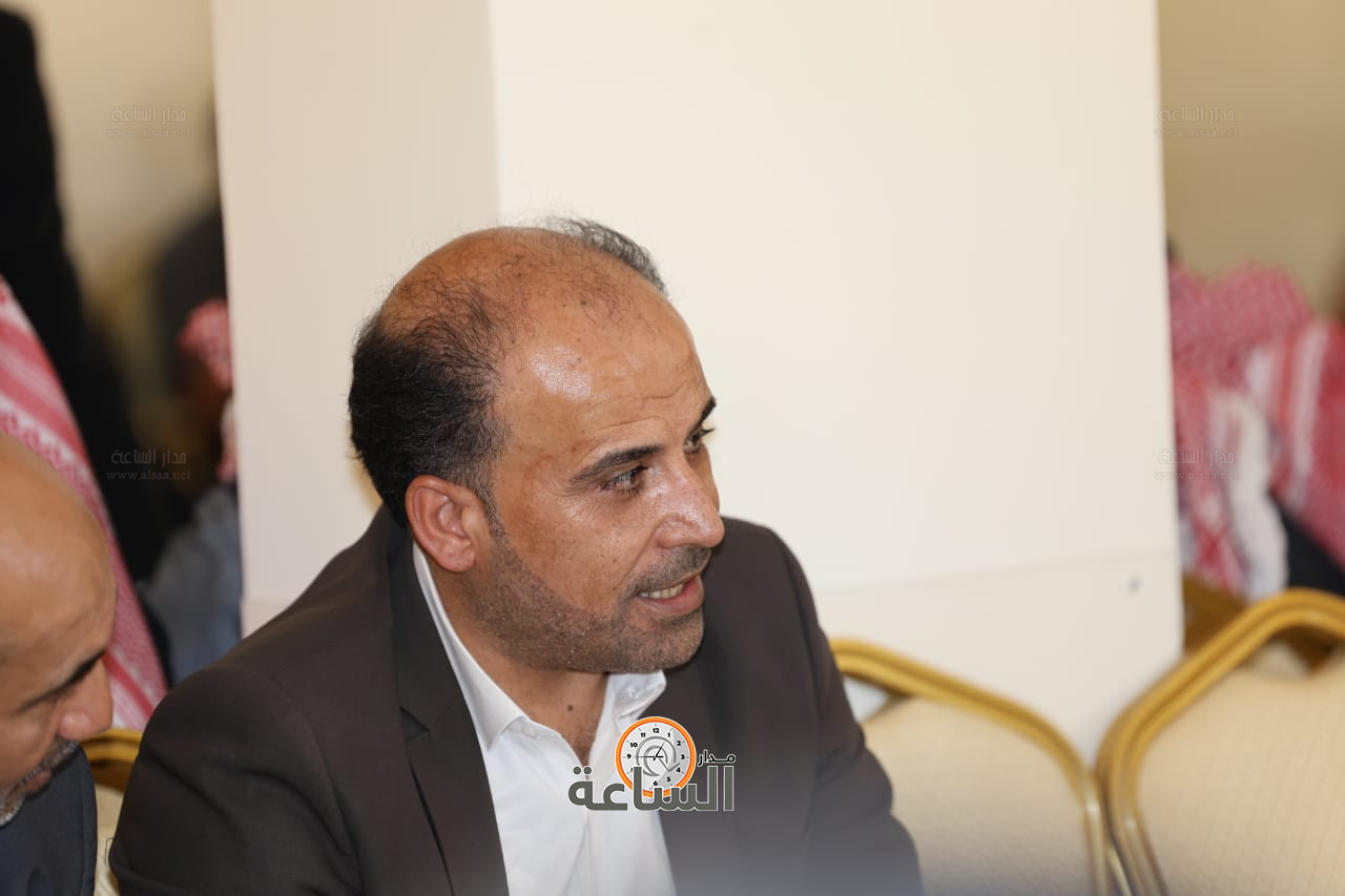 Madar Al-Saa Images 0.1463953953884971