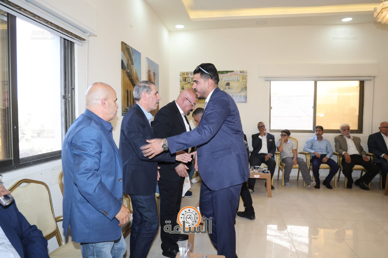 Madar Al-Saa Images 0.27338507442823756