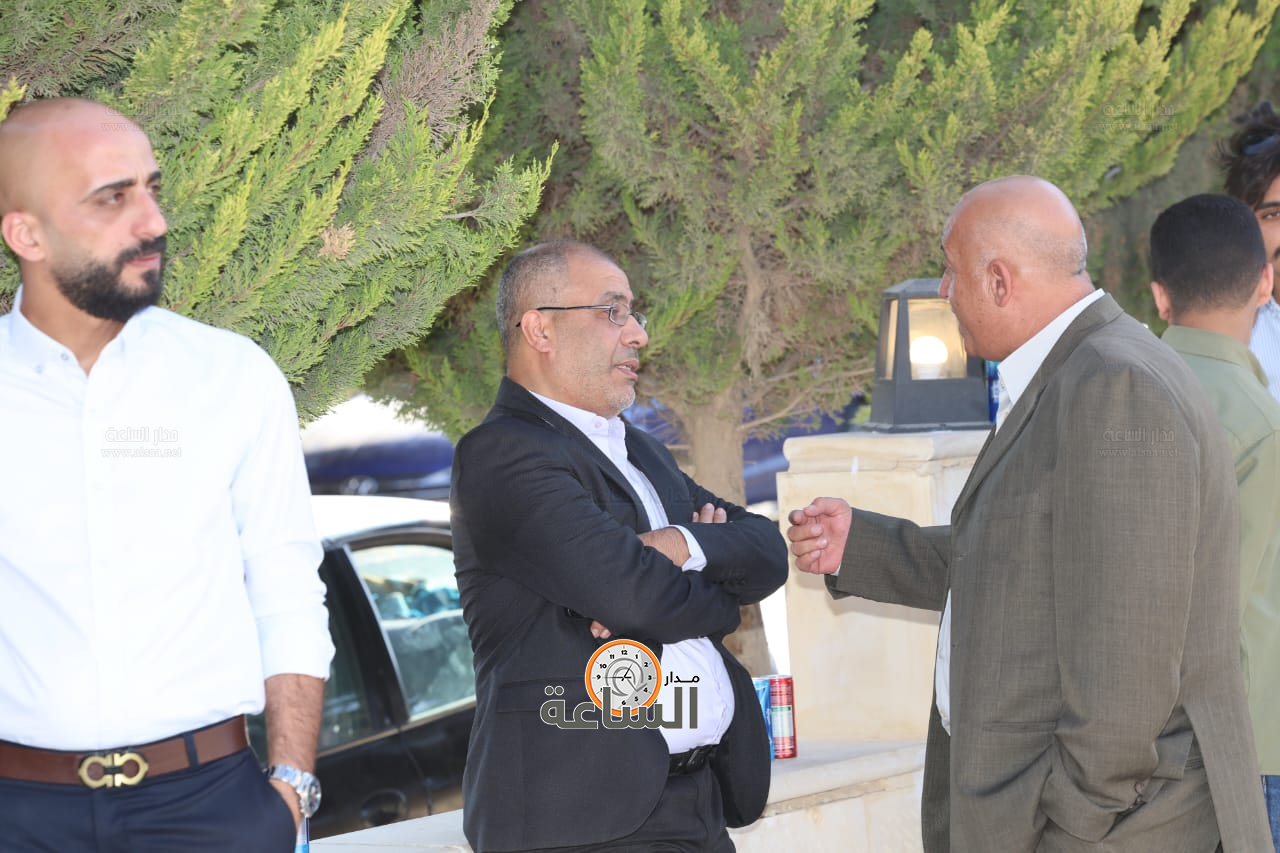 Madar Al-Saa Images 0.8755716683990351