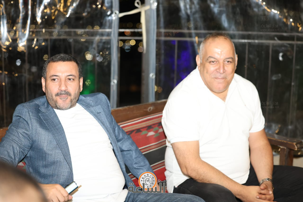 Madar Al-Saa Images 0.8866486822889988