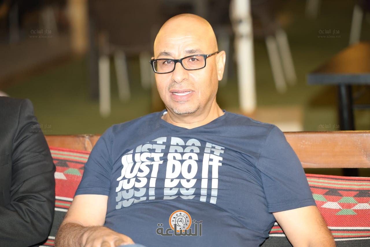 Madar Al-Saa Images 0.6900280881653602