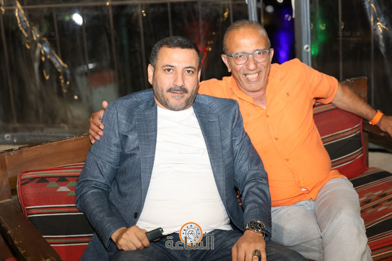 Madar Al-Saa Images 0.8738999780531009