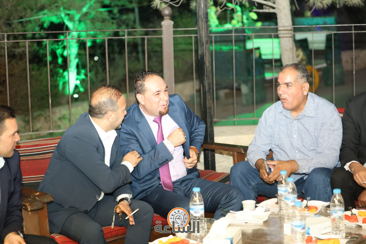 Madar Al-Saa Images 0.43289409819154645