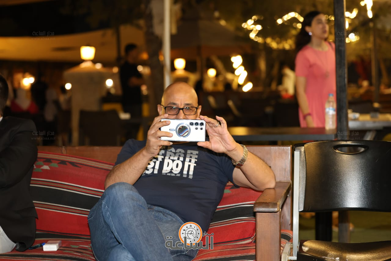 Madar Al-Saa Images 0.18274286022381758