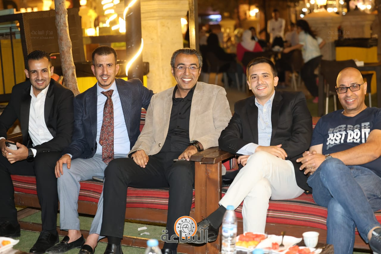 Madar Al-Saa Images 0.3357427375429287