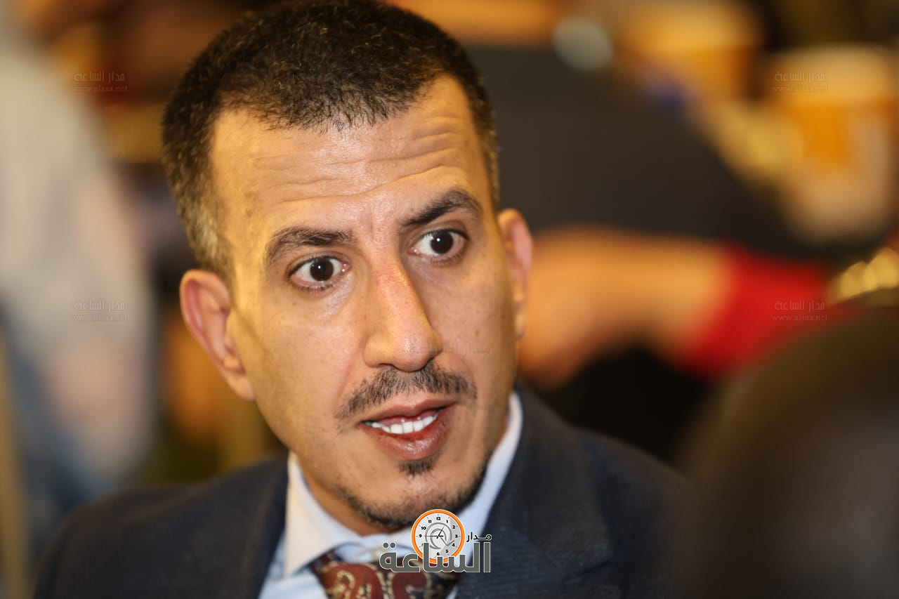 Madar Al-Saa Images 0.9951756438646527