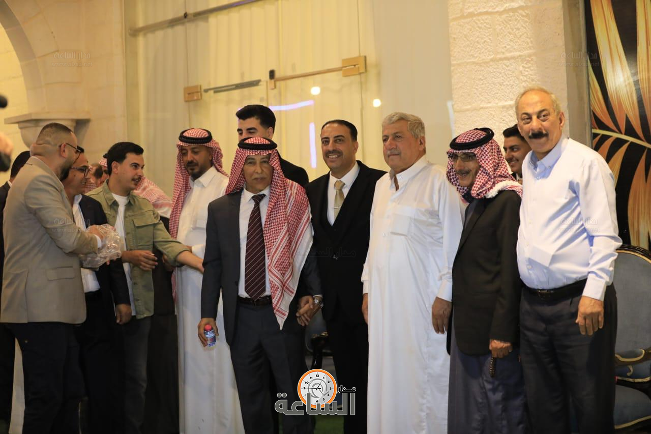 Madar Al-Saa Images 0.14949273165255694