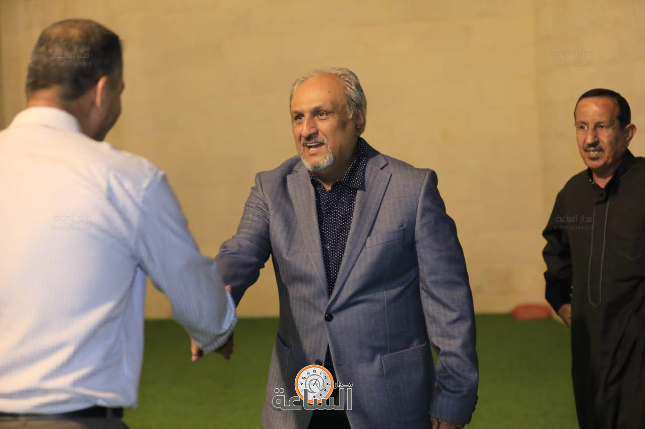 Madar Al-Saa Images 0.677960316017879