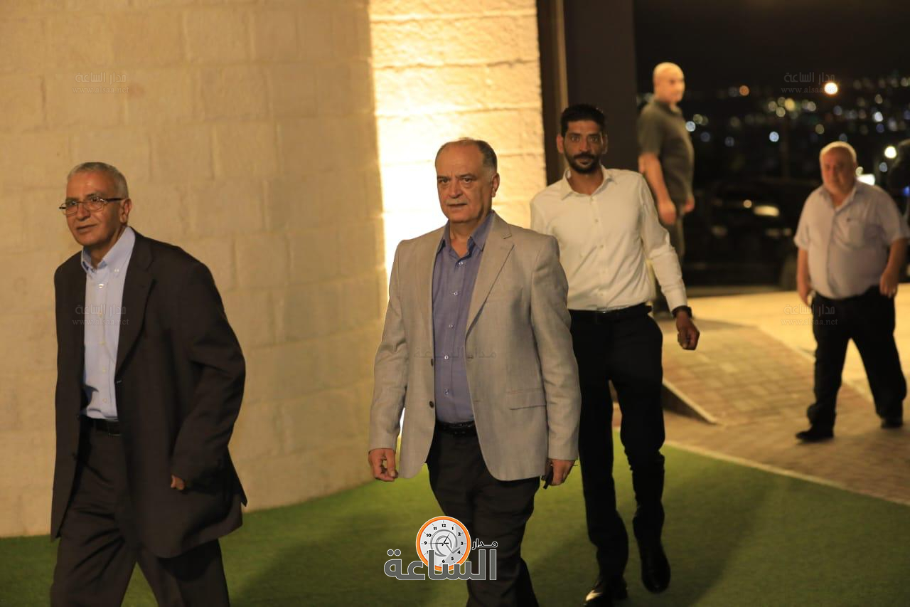 Madar Al-Saa Images 0.42784820401469725