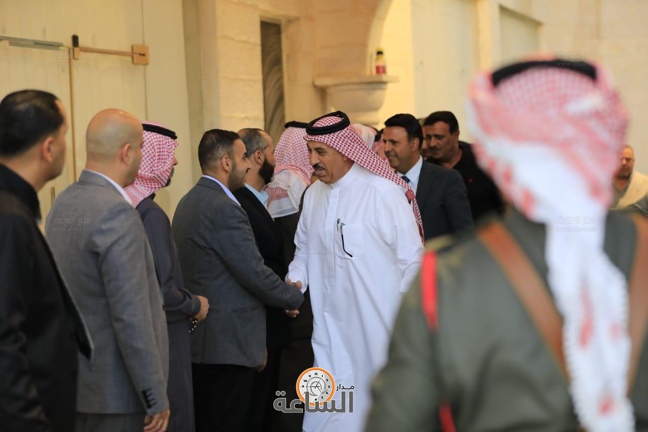 Madar Al-Saa Images 0.5436825632837913