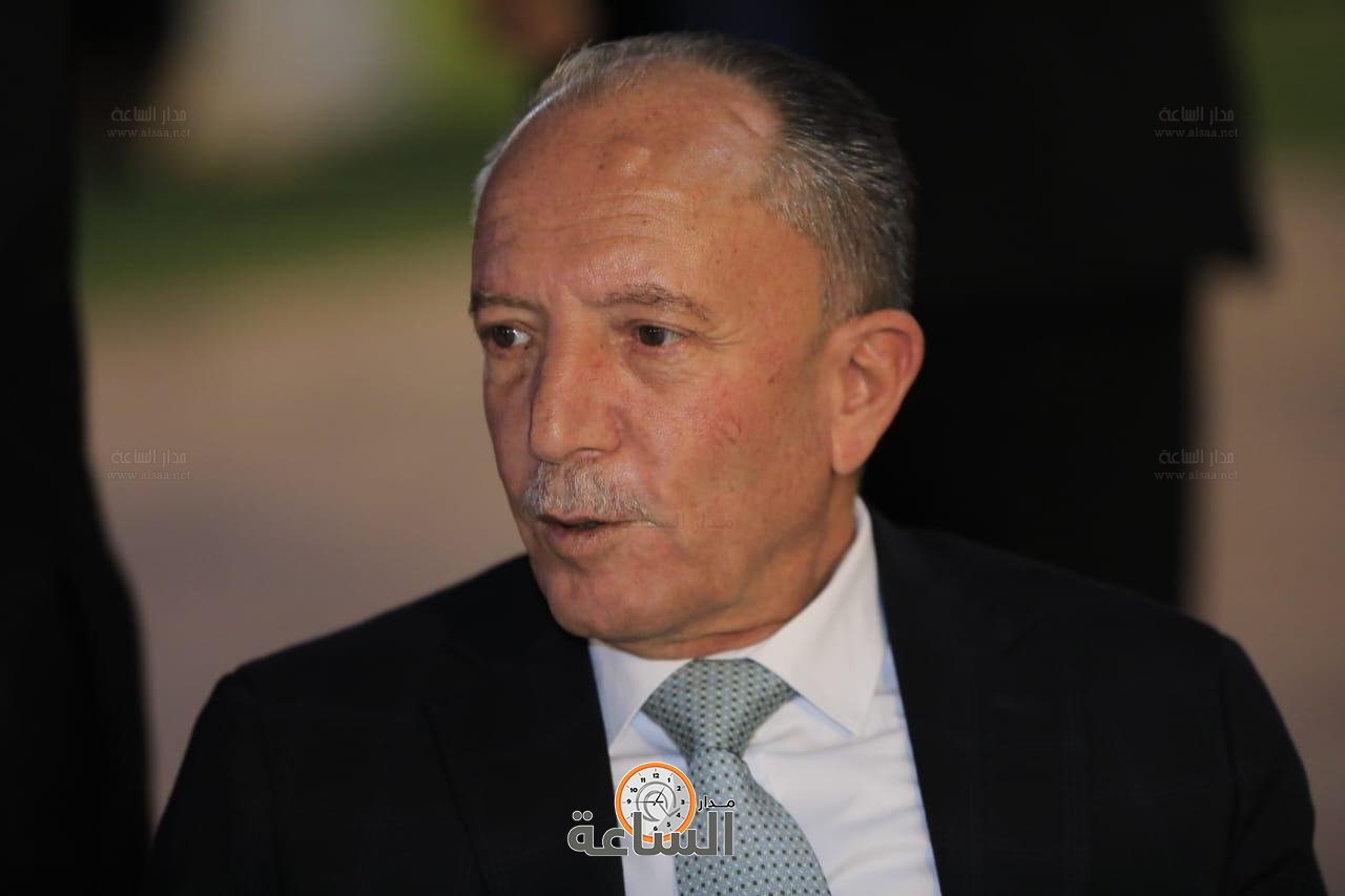 Madar Al-Saa Images 0.5649380239152682