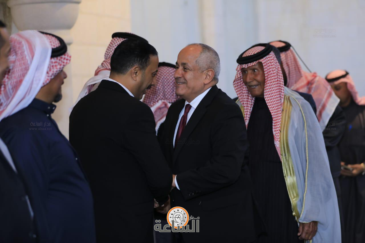 Madar Al-Saa Images 0.07397790497602419