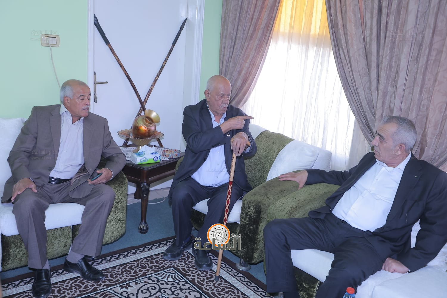 Madar Al-Saa Images 0.8123222332784988