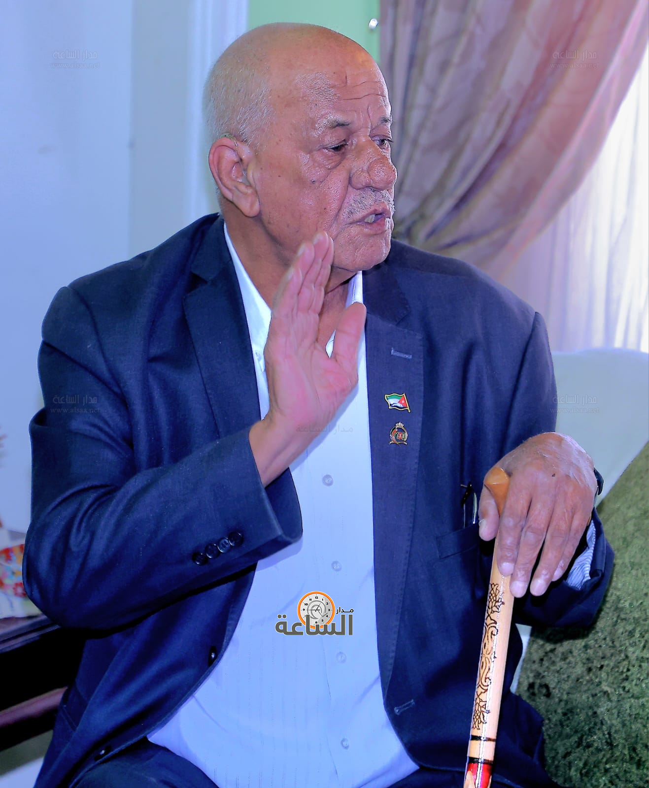 Madar Al-Saa Images 0.20140853213304954