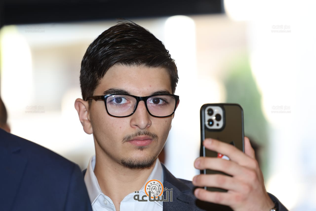 Madar Al-Saa Images 0.4102711193296592