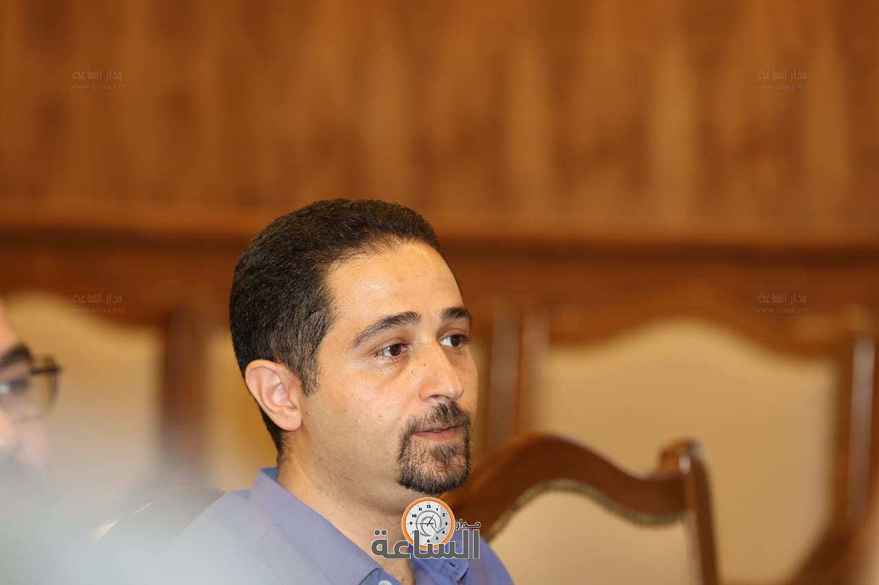 Madar Al-Saa Images 0.12421543071219943