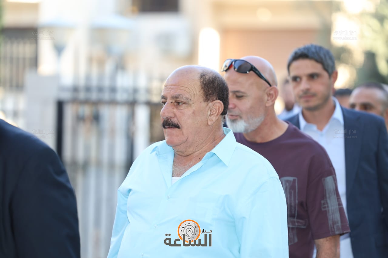 Madar Al-Saa Images 0.4522071319386709