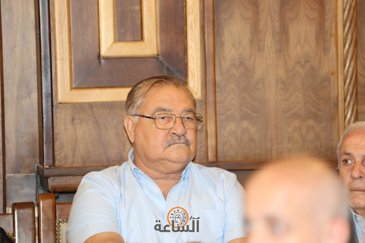 Madar Al-Saa Images 0.3264220610254245