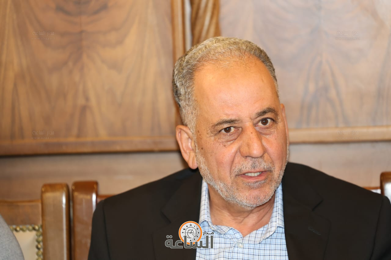 Madar Al-Saa Images 0.3114288366690282