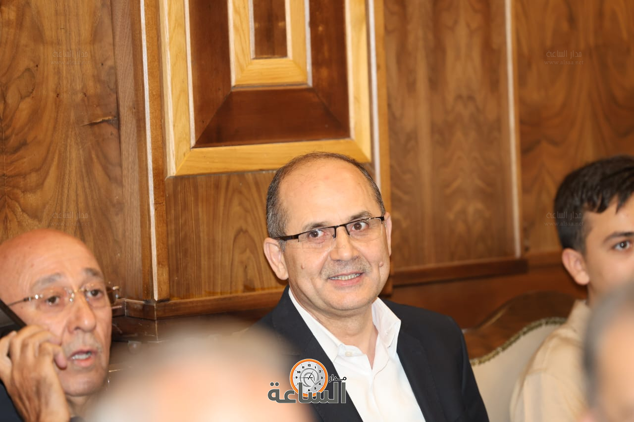 Madar Al-Saa Images 0.7276034788768482