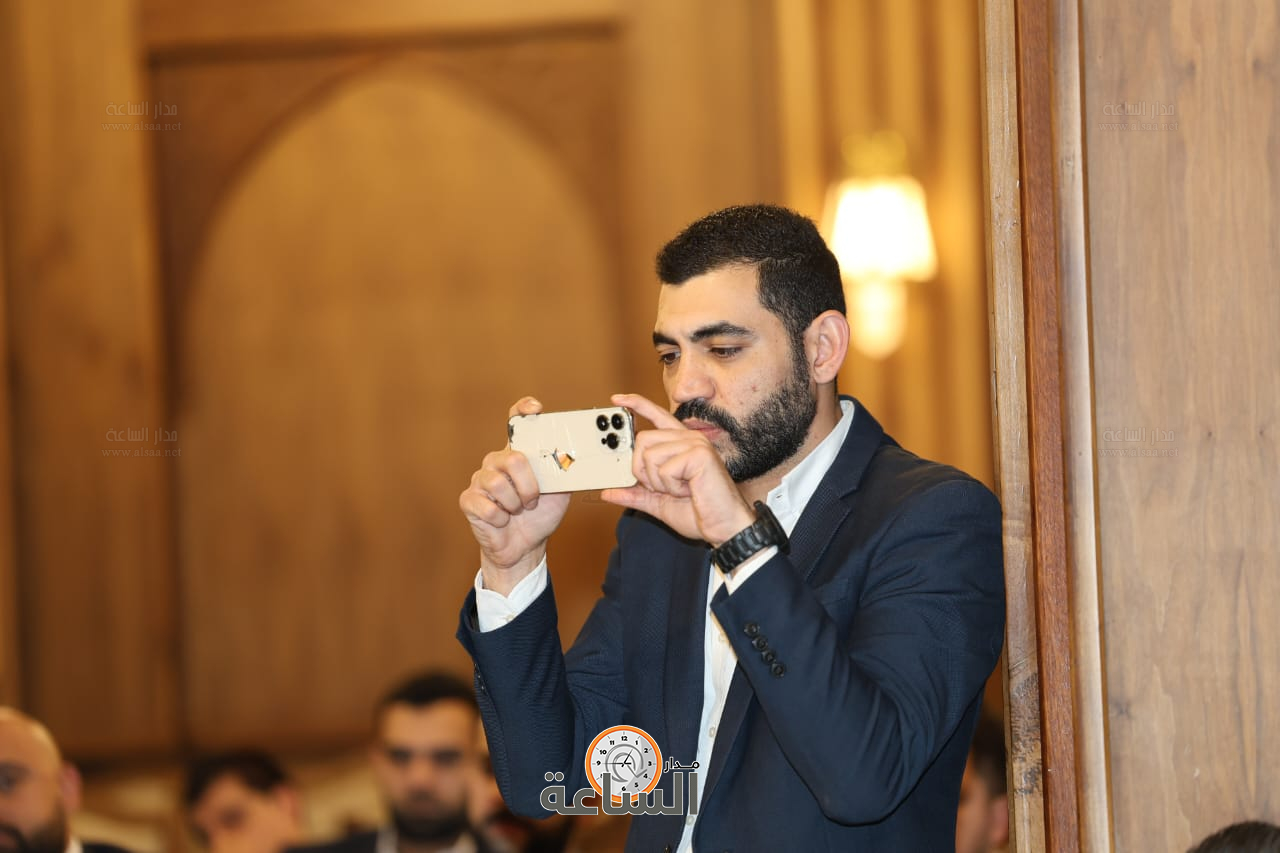 Madar Al-Saa Images 0.6303056684608697