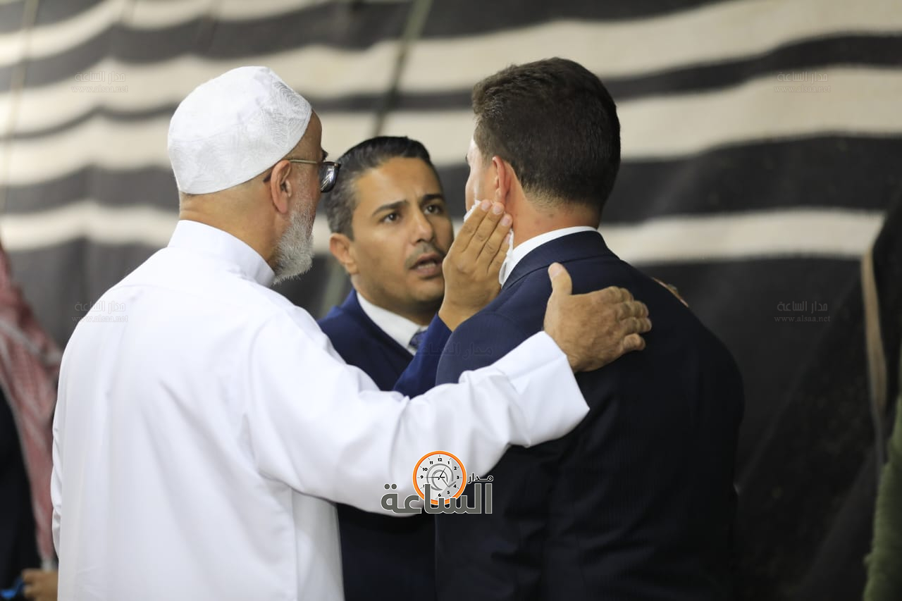 Madar Al-Saa Images 0.6422291214914017