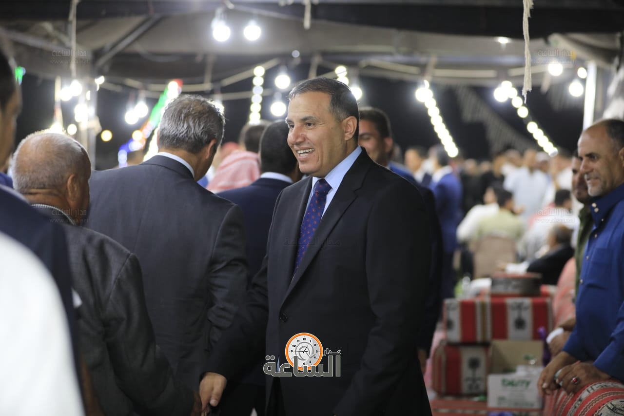 Madar Al-Saa Images 0.6855783052055147