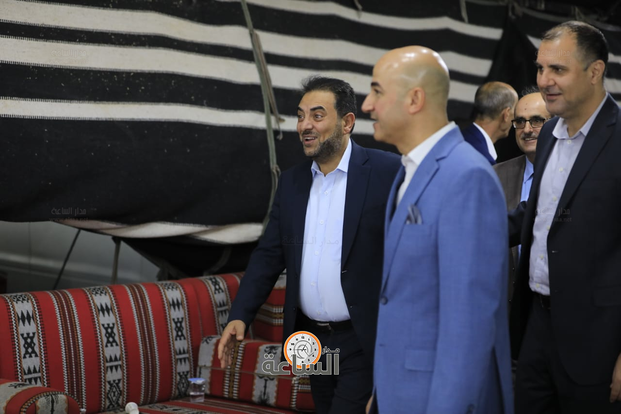 Madar Al-Saa Images 0.7757472521525757