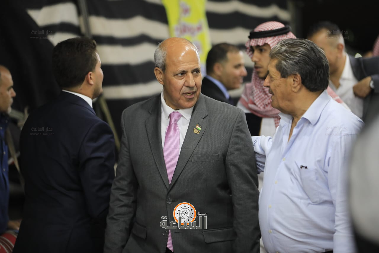 Madar Al-Saa Images 0.11247762841288389