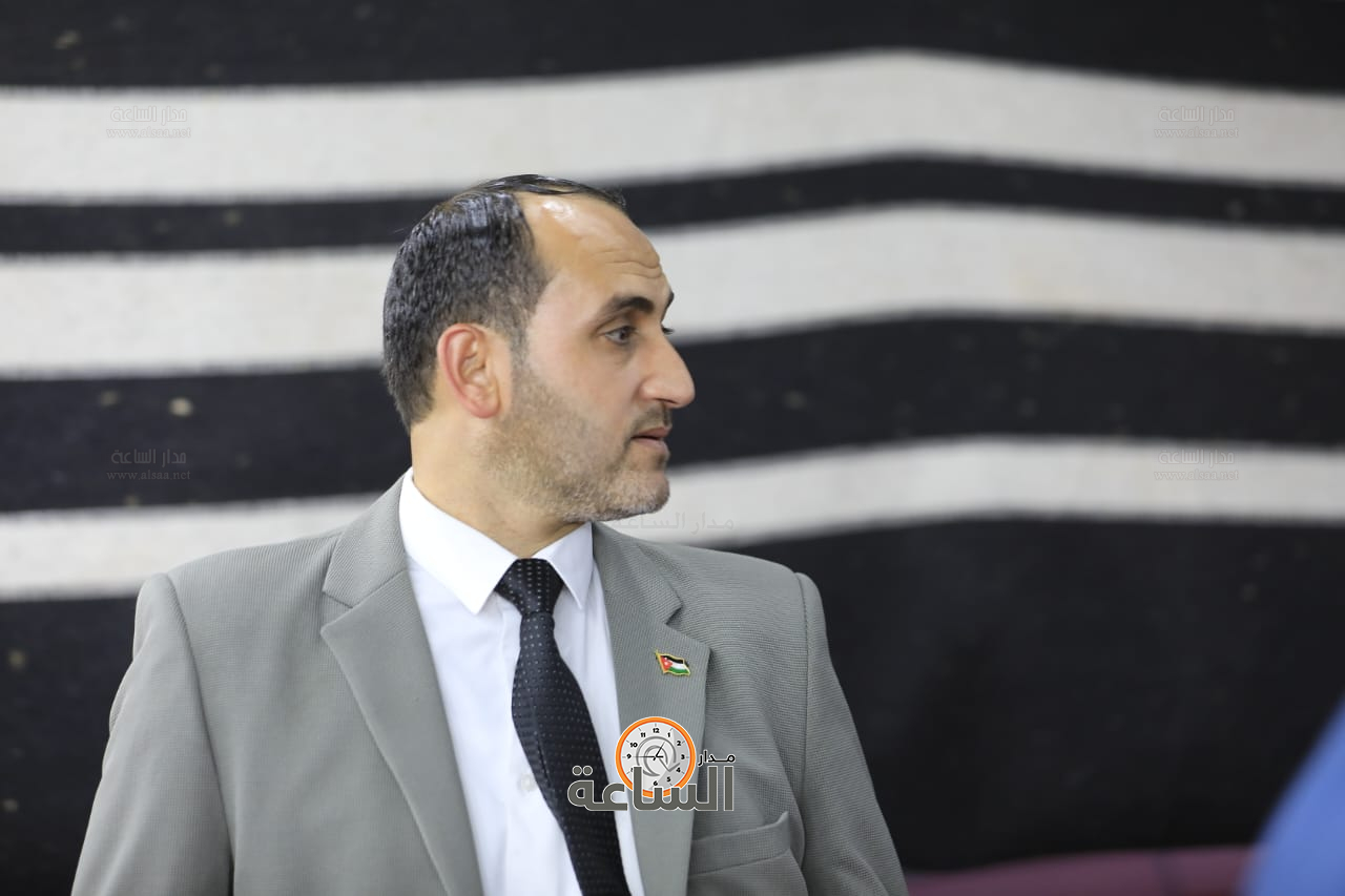 Madar Al-Saa Images 0.9583646898410388