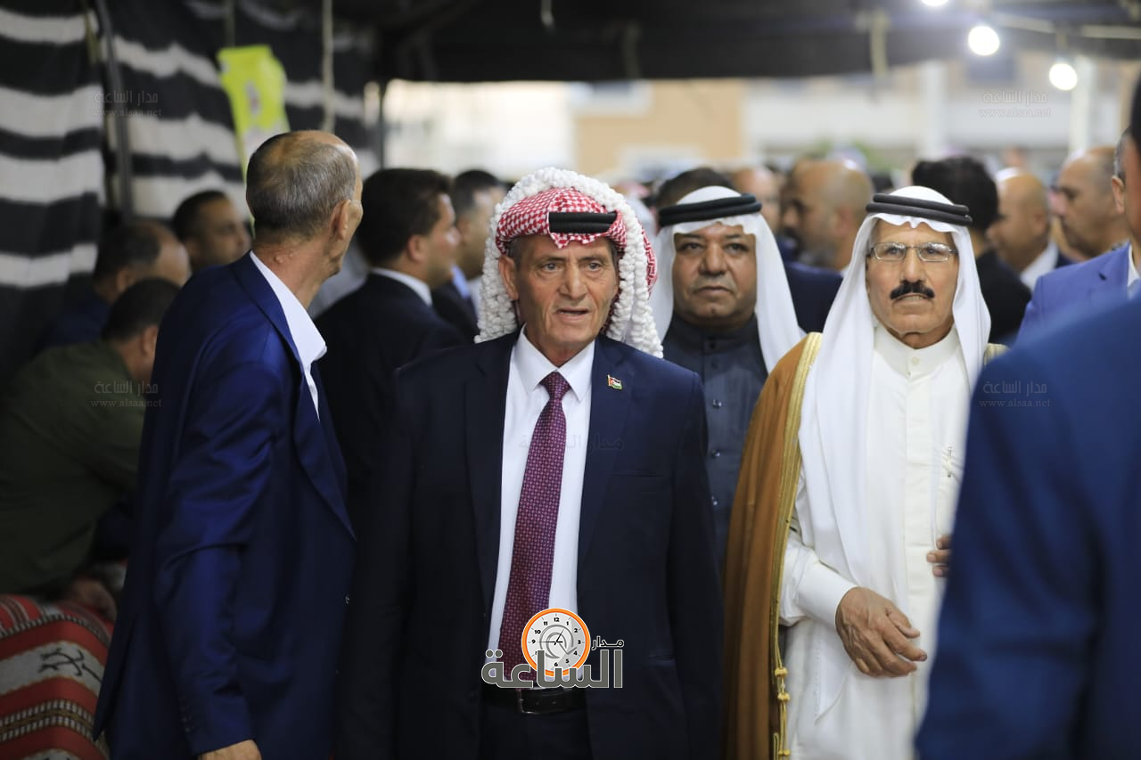 Madar Al-Saa Images 0.1423543342825121