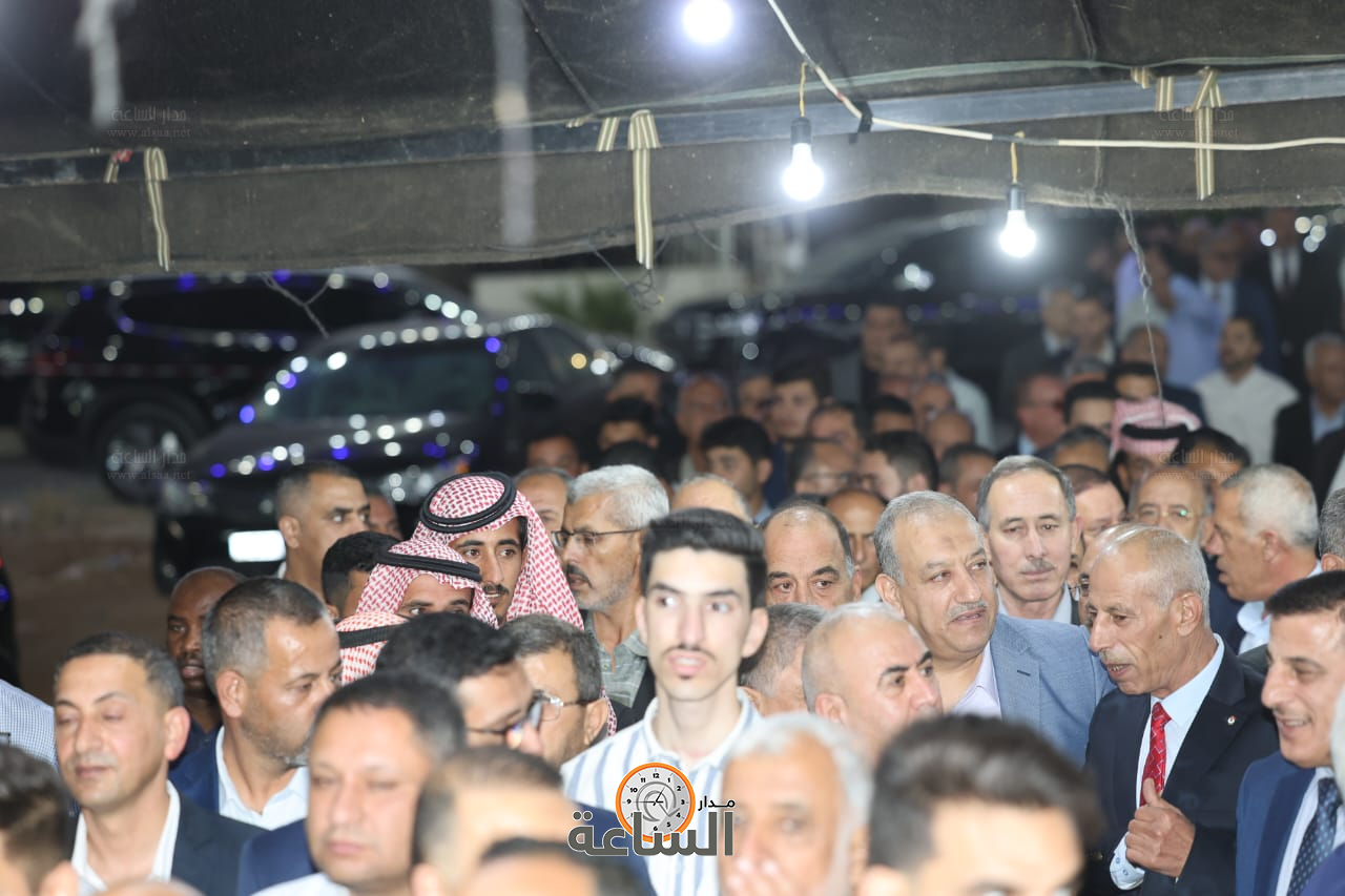 Madar Al-Saa Images 0.0248770272451333