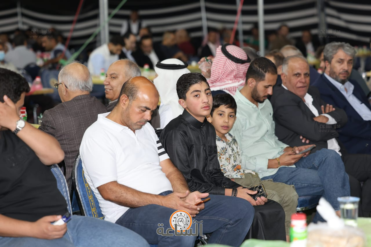 Madar Al-Saa Images 0.7226119105654571