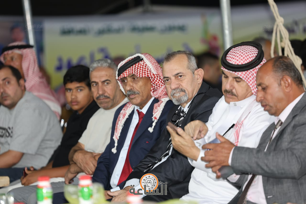 Madar Al-Saa Images 0.8809215353768769