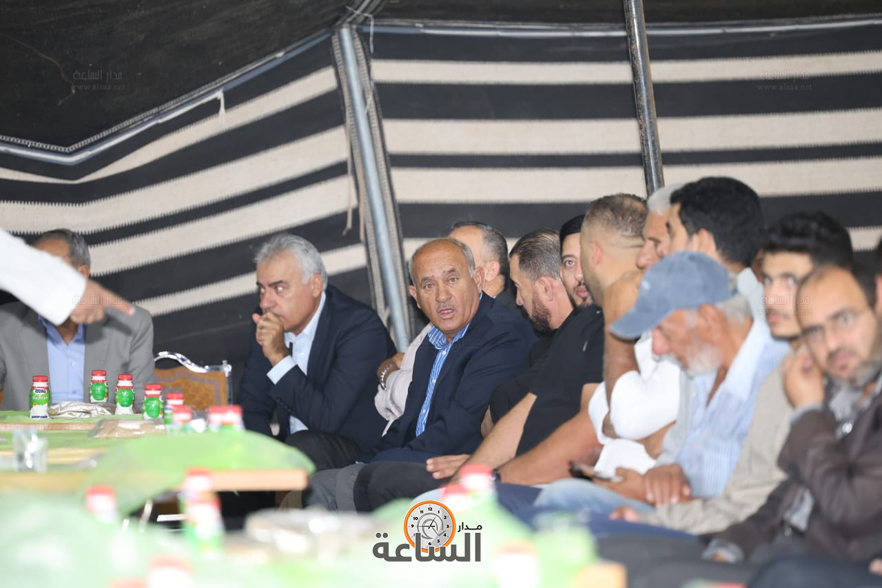 Madar Al-Saa Images 0.17796648474855015