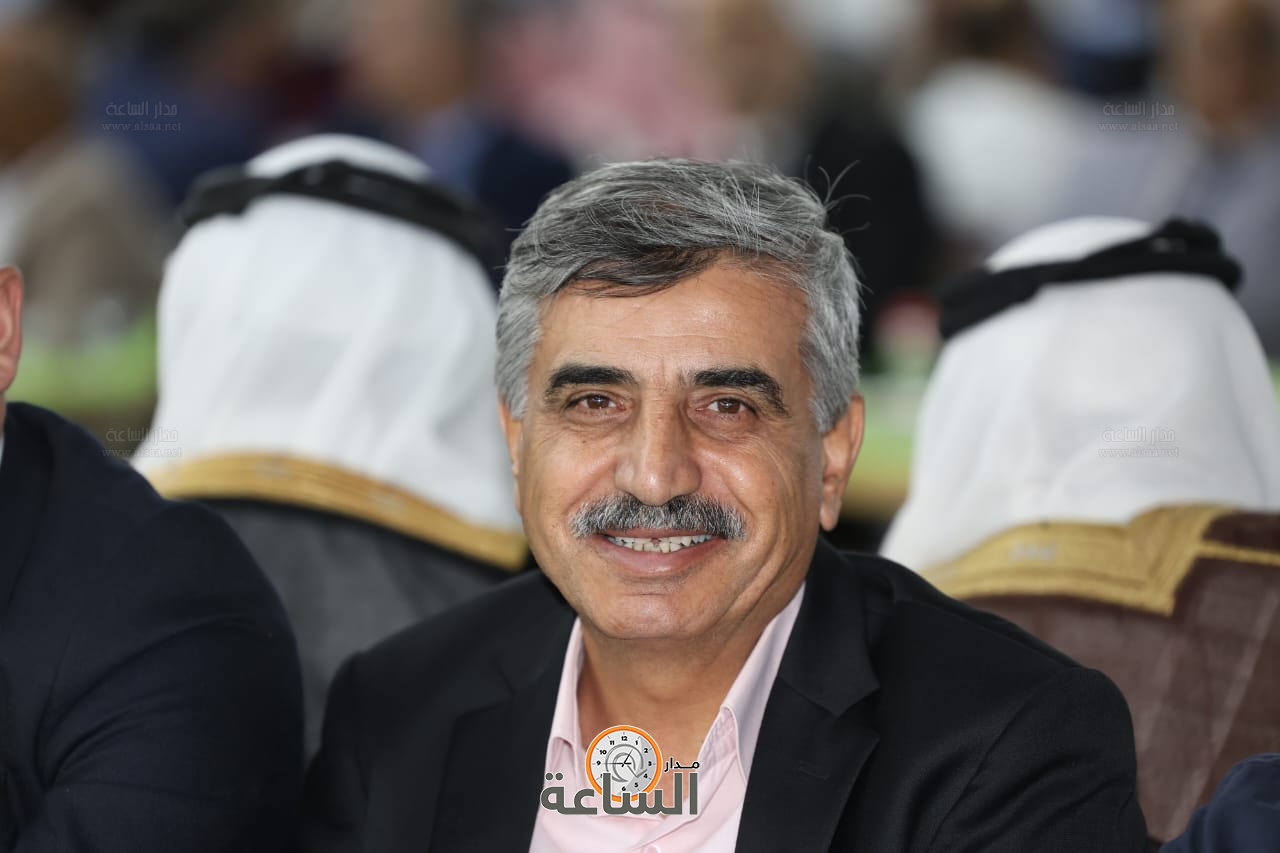 Madar Al-Saa Images 0.037011861146861946