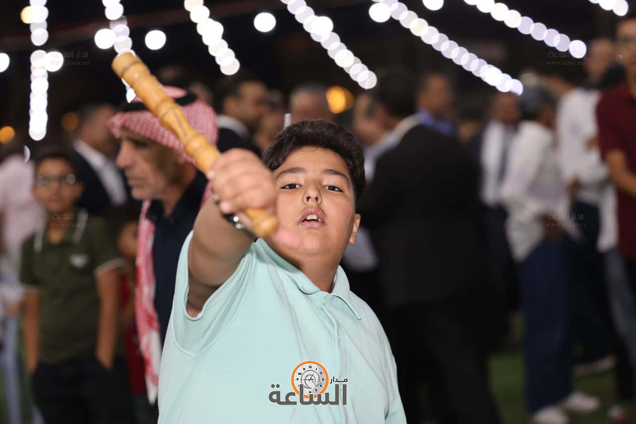 Madar Al-Saa Images 0.8603756160159092